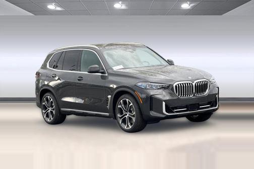 Dravit Grey Metallic 2026 BMW X5 PHEV xDrive50e