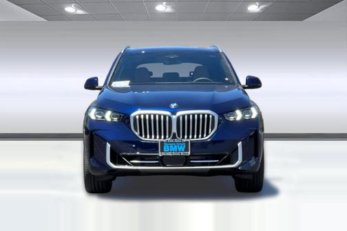 Tanzanite Blue II Metallic 2026 BMW X5 xDrive40i