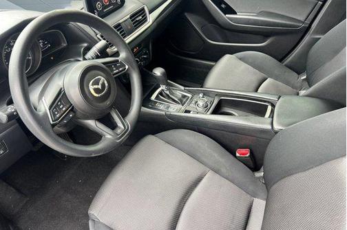 2017 Mazda Mazda3 Sport