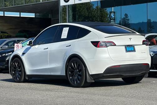 2022 Tesla Model Y Performance Dual Motor All-Wheel Drive