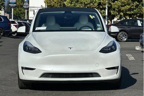 2022 Tesla Model Y Performance Dual Motor All-Wheel Drive