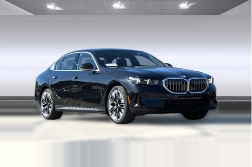 Black Sapphire Metallic 2026 BMW 530 530i