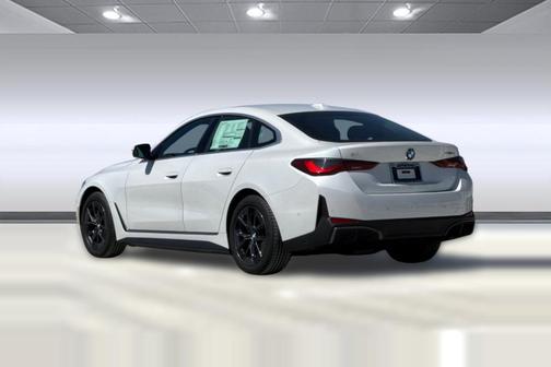 Mineral White Metallic 2026 BMW i4 Gran Coupe eDrive40