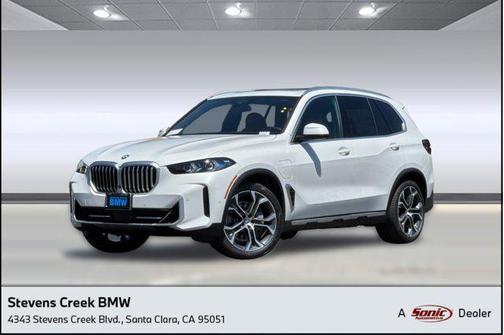 Mineral White Metallic 2026 BMW X5 PHEV xDrive50e