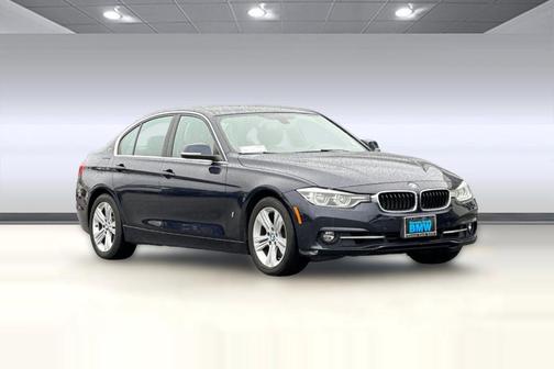 2017 BMW 330e iPerformance