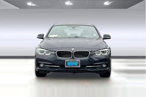 2017 BMW 330e iPerformance