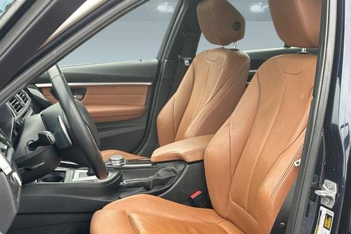 2017 BMW 330e iPerformance