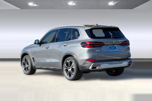 2026 BMW X5 PHEV xDrive50e