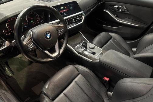 2020 BMW 330 330i
