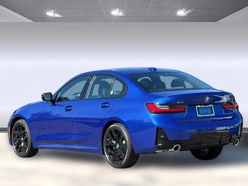 2025 BMW 330 i xDrive