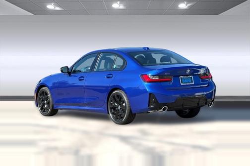 2025 BMW 330 i xDrive