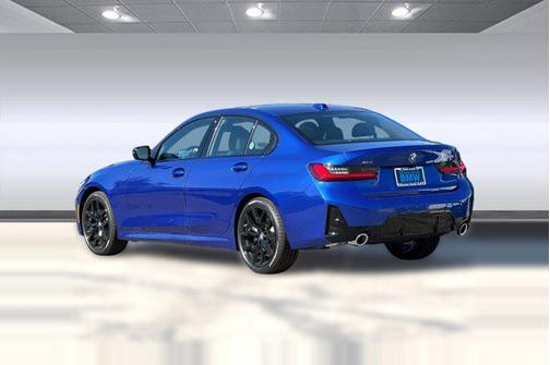 2025 BMW 330 i xDrive