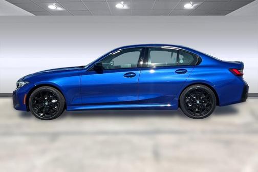 2025 BMW 330 i xDrive