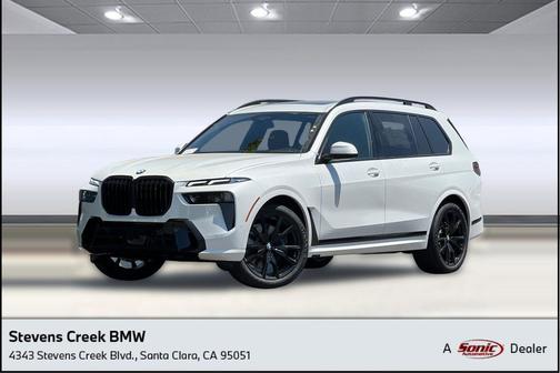 Mineral White Metallic 2027 BMW X7 xDrive40i