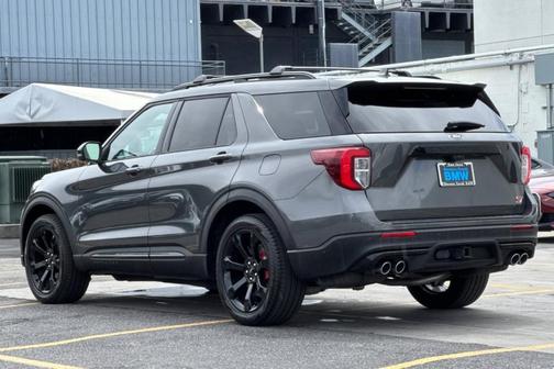 MAGNETIC METALLIC 2020 Ford Explorer ST