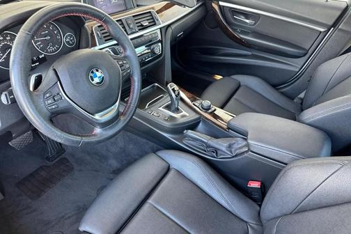 White 2018 BMW 330 330i