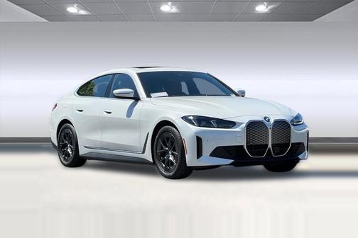 Mineral White Metallic 2026 BMW i4 Gran Coupe eDrive40