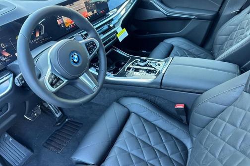 2026 BMW X5 PHEV xDrive50e