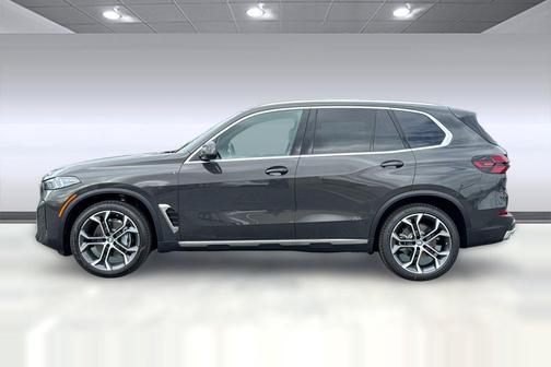 Dravit Grey Metallic 2026 BMW X5 xDrive40i