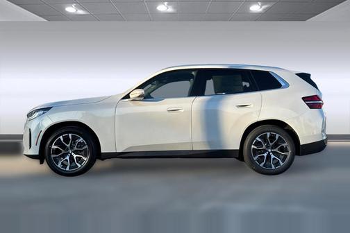 Mineral White Metallic 2026 BMW X3 30 xDrive