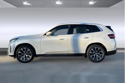 Mineral White Metallic 2026 BMW X3 30 xDrive