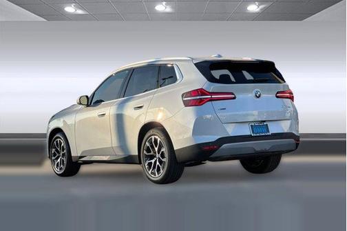 Mineral White Metallic 2026 BMW X3 30 xDrive