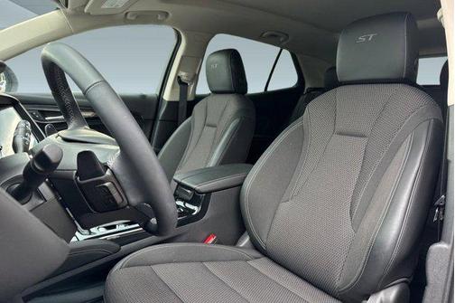 Summit White 2022 Buick Envision FWD Preferred