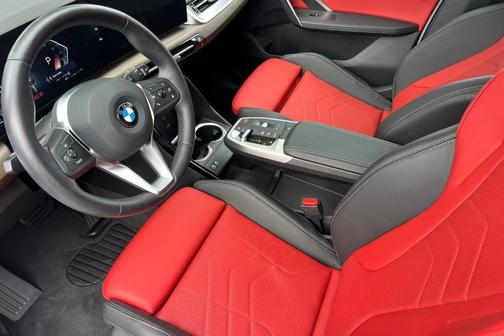 2025 BMW X1 xDrive28i