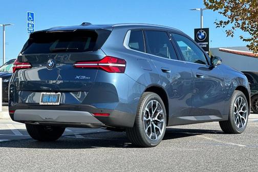 2025 BMW X3 30 xDrive