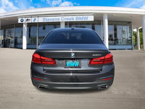 2019 BMW 530e iPerformance