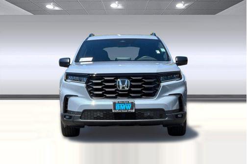 Sonic Gray Pearl 2025 Honda Pilot Sport