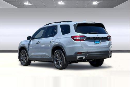 Sonic Gray Pearl 2025 Honda Pilot Sport