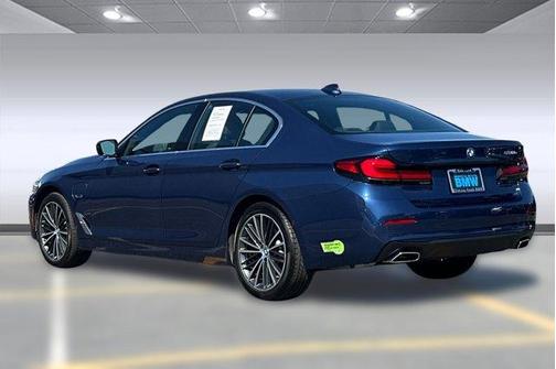 2022 BMW 530e Base