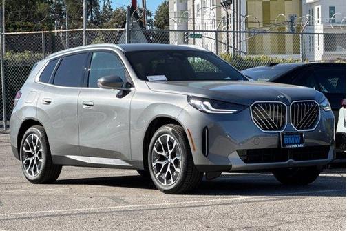 Skyscraper Grey Metallic 2026 BMW X3 30 xDrive