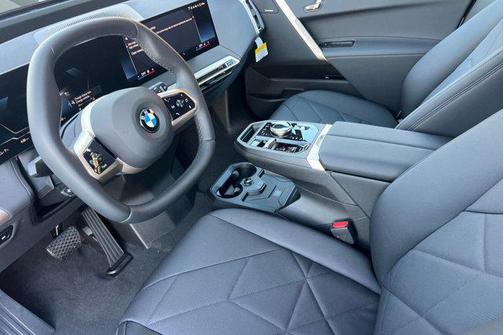 2026 BMW iX xDrive45