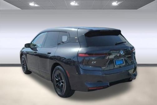 2026 BMW iX xDrive60