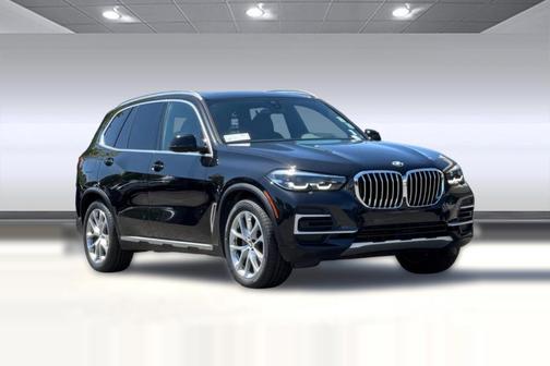Black Sapphire Metallic 2023 BMW X5 xDrive40i
