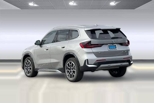 Space Silver Metallic 2026 BMW X1 xDrive28i