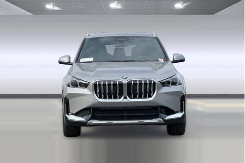 Space Silver Metallic 2026 BMW X1 xDrive28i