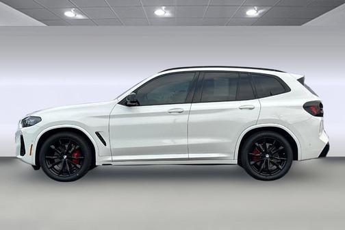 2023 BMW X3 M40i