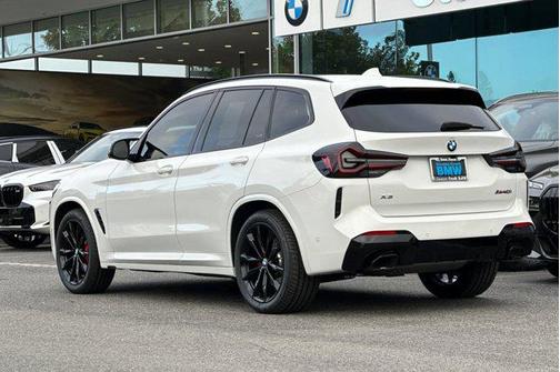 2023 BMW X3 M40i