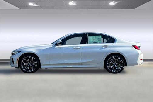 2025 BMW 330 330i