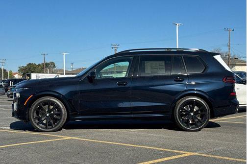 2026 BMW X7 M60i