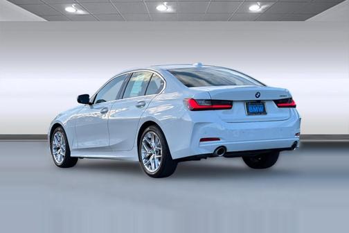 2025 BMW 330 330i