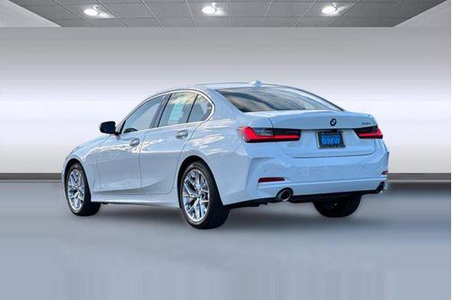 2025 BMW 330 330i