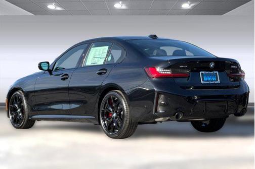 2026 BMW 330 xDrive NA