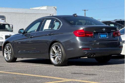 2018 BMW 330 330i