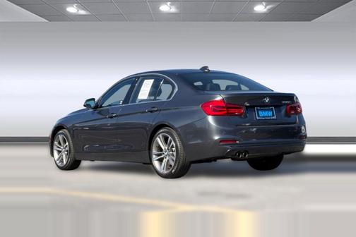 2018 BMW 330 330i