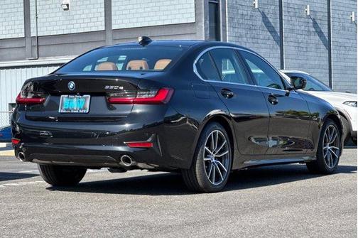2022 BMW 330e Base