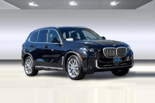 Black Sapphire Metallic 2026 BMW X5 PHEV xDrive50e